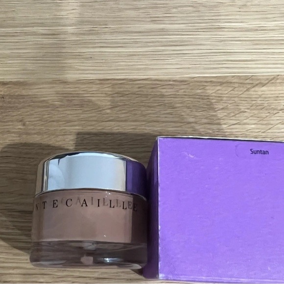 CHANTECAILLE FUTURE SKIN OIL FREE GEL FOUNDATION - Picture 3 of 4